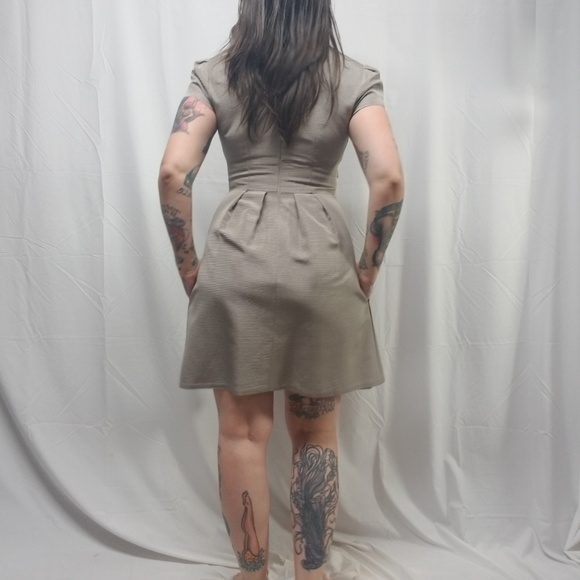 NANETTE LEPORE Silver Gray Metallic Dress - Picture 5 of 8